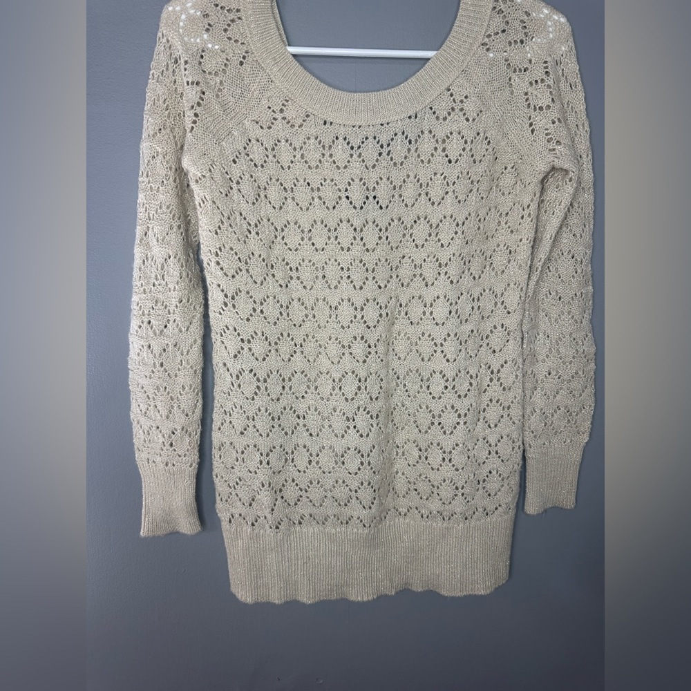 American Eagle outfitters Elegant Cream Women's Sweater - Picture 3 of 14